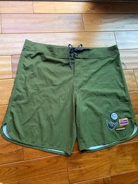New OF ONE SEA Boardshorts Men's 38 Olive Green Swim Trunks Recycled Plastic